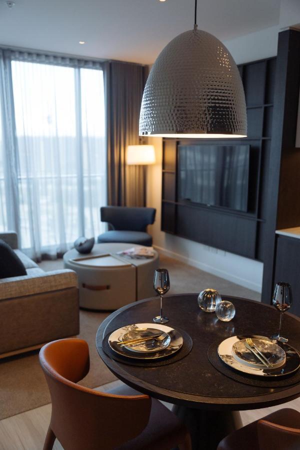 One Global Resorts Green Square Sydney Exterior foto A suite at the hotel